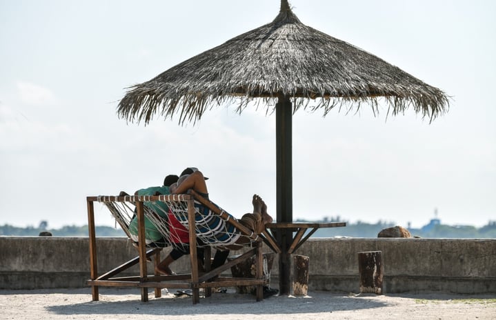 People seeking shade